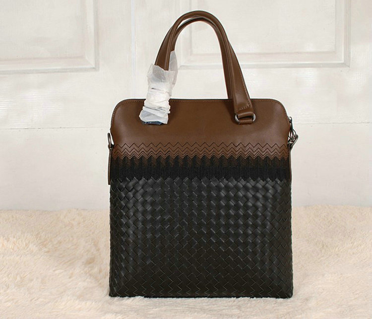 Bottega Veneta intrecciato VN tote 1153068-1 black&khaki